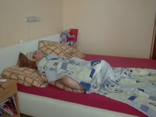 OldNanny Old skinny woman masturbating with Ms